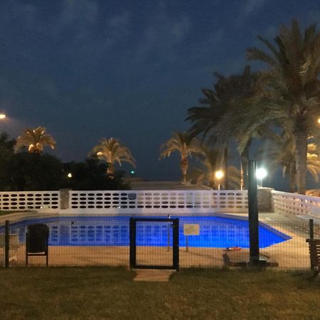 Apartamento Con Vistas Al Mar. Primera Linea De Playa. Aguadulce (Almeria) Exterior foto
